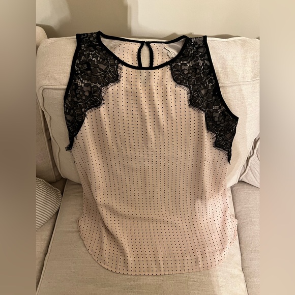 LOFT Tops - Loft Women’s Pink Polka Dot Black Lace Shell Size M